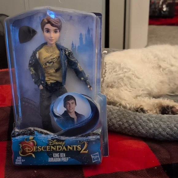 Disney Descendants 2 - Picture 2 of 8